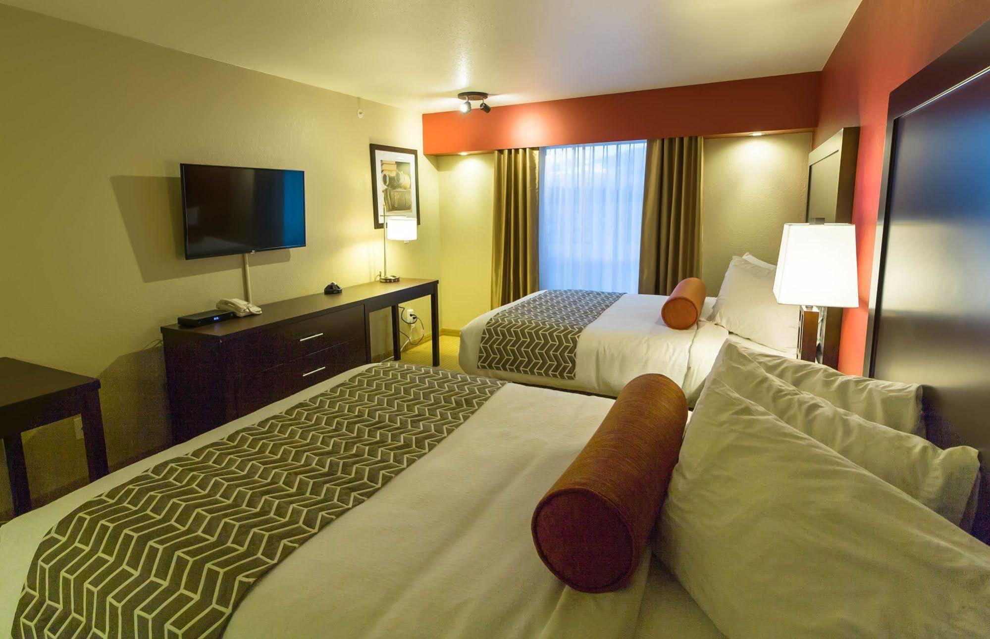The Kanata Inns Invermere Eksteriør billede