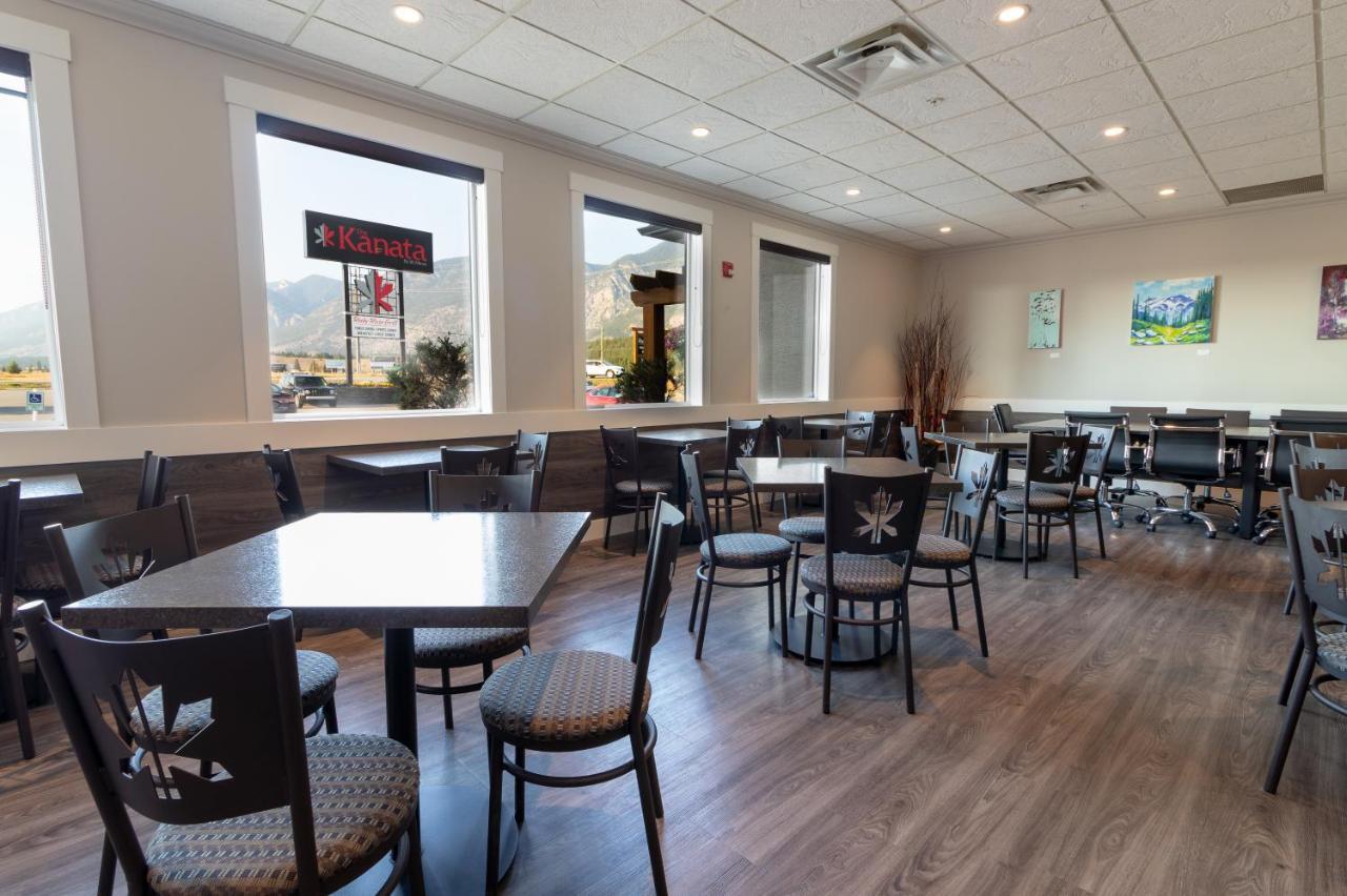 The Kanata Inns Invermere Eksteriør billede