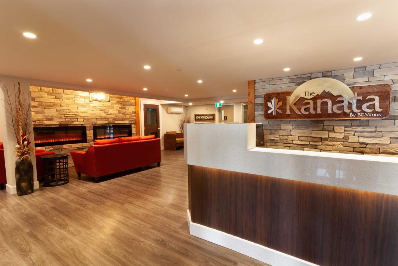 The Kanata Inns Invermere Eksteriør billede