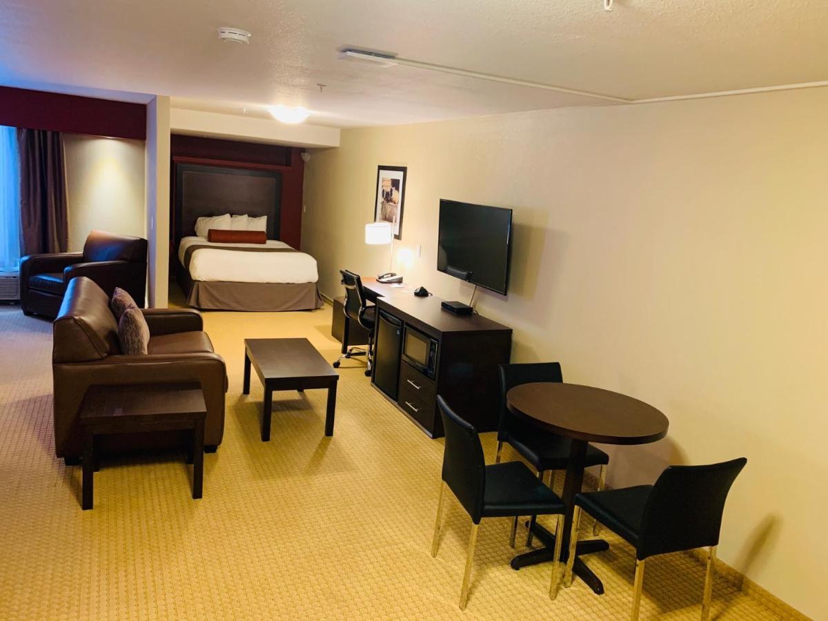 The Kanata Inns Invermere Eksteriør billede